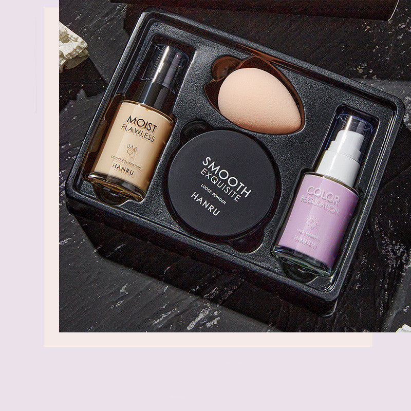 Isolated Powder beauty kit Set 4Pieces