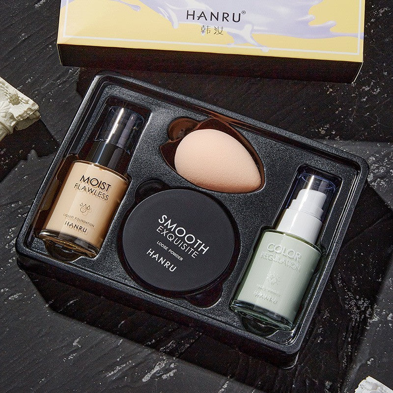 Isolated Powder beauty kit Set 4Pieces